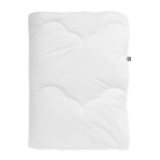 Tekk „Familon Original Double Duvet“. Talvetekid, 230x210 cm. Hele valge tekk peene minimalistliku stiiliga familon