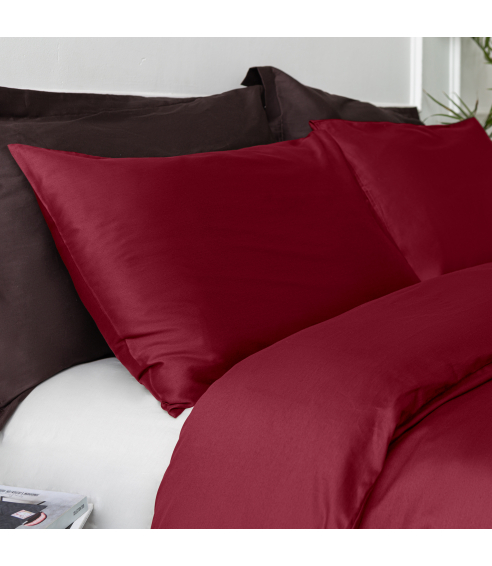 Premium satiinist voodipesu komplekt "Maroon". Satiinist voodipesu