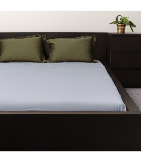 Satiinist voodilina „Classic grey“. Voodilina