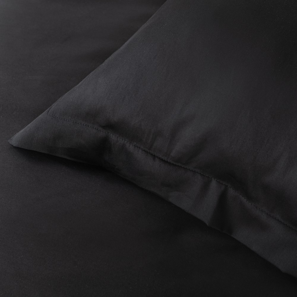 Premium satiinist padjapüür "Midnight". Padjapüürid 50x70