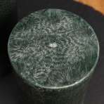 Käsitsi valmistatud ümmargune küünal "Emerald" 1 tk.. Küünlad