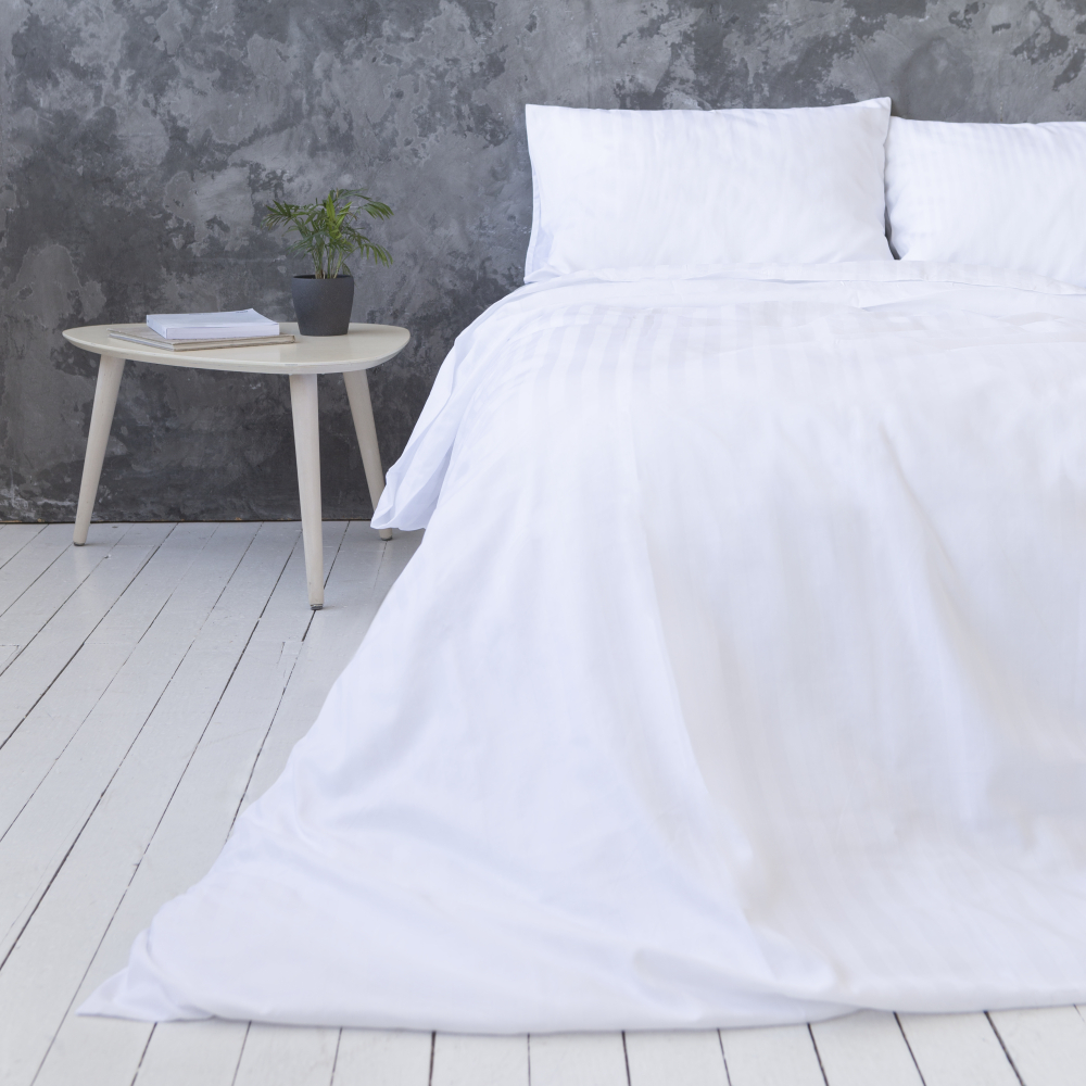 Premium satiinist voodipesu komplekt "Stripe 2 cm". Satiinist voodipesu, 140x200 cm