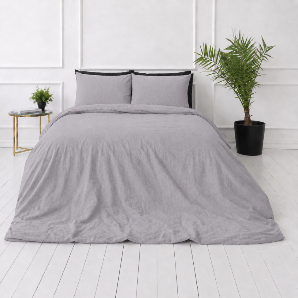 Linane voodipesu „Linen Pearl“. Voodipesu komplektid 150x200, 140x200 cm, 150x200 cm, 160x200 cm, 180x200 cm, 200x200 cm, 200x220 cm, 220x240 cm. Pastelses hallikasvioletses toonis voodipesukomplekt minimalistlikku magamistuppa. Linane voodipesu „Linen Pearl“. Voodipesu komplektid 150x200, 140x200 cm, 150x200 cm, 160x200 cm, 180x200 cm, 200x200 cm, 200x220 cm, 220x240 cm. Pastelses hallikasvioletses toonis voodipesukomplekt minimalistlikku magamistuppa.