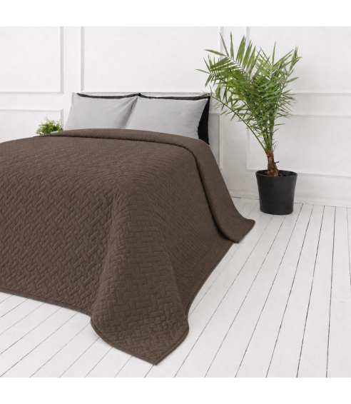 Voodikate „Bedspread Brunette“. Pleedid