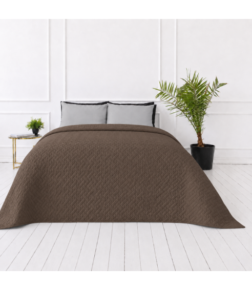 Voodikate „Bedspread Brunette“. Pleedid