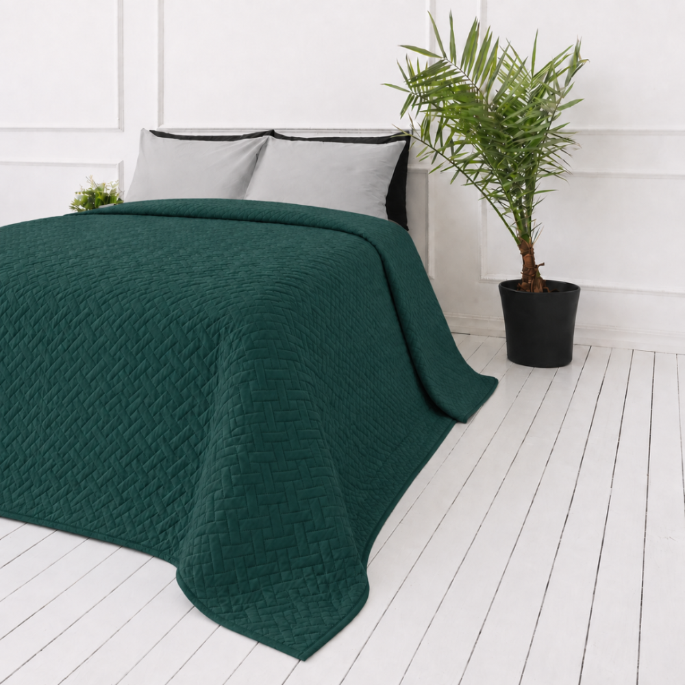Voodikate „Bedspread Juniper“. Pleedid, 210x240 cm. Smaragdtooni voodikate tiheda korduva põimitud mustriga