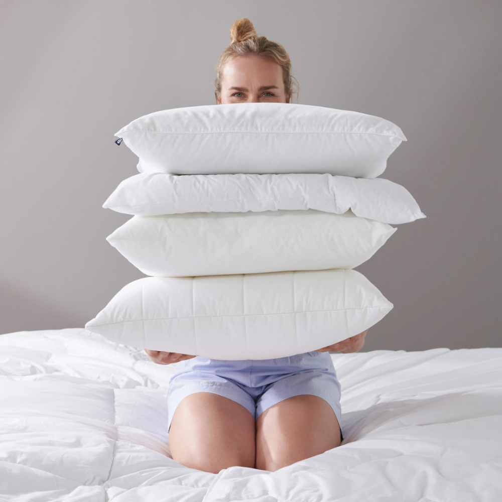 Padi „Familon Original Pillow“. Elegantne valge padi minimalistlikus stiilis familon