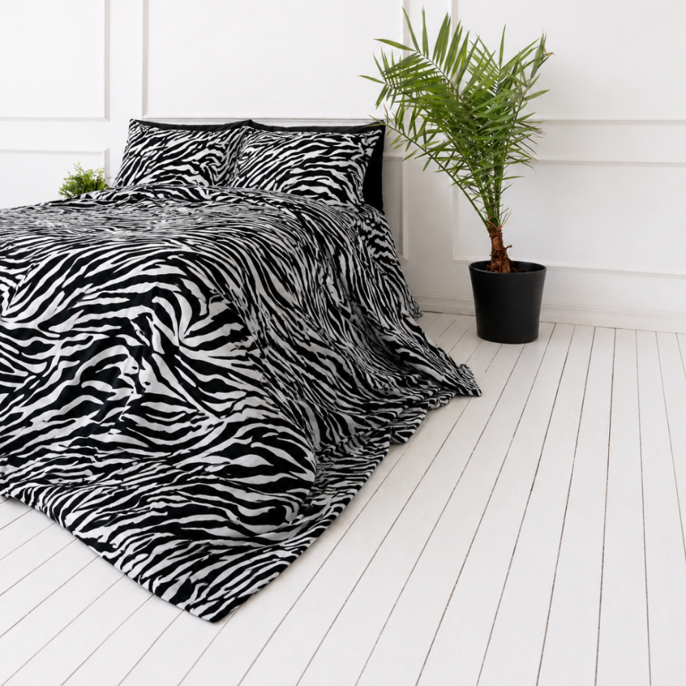 Voodipesu komplekt "Black Safari". Mustriline voodipesu, 140x200 cm, 150x200 cm, 160x200 cm, 180x200 cm, 200x200 cm, 200x220 cm, 220x240 cm. Mustvalge voodipesu ebakorrapäraste sebratriipudega