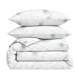 Voodipesu komplekt "Dandelion puff". Hall voodipesu, 140x200 cm, 150x210 cm, 160x200 cm, 180x200 cm, 200x200 cm, 200x220 cm. Elegantne valge voodipesukomplekt hõbedaste võilillepahmakatega, mis loob veidra ja rahuliku atmosfääri. Voodipesu komplekt "Dandelion puff". Hall voodipesu, 140x200 cm, 150x210 cm, 160x200 cm, 180x200 cm, 200x200 cm, 200x220 cm. Elegantne valge voodipesukomplekt hõbedaste võilillepahmakatega, mis loob veidra ja rahuliku atmosfääri.