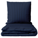 Voodipesu komplekt "Dark Blue Stripes". Voodipesu komplektid 140x200, 140x200 cm, 200x200 cm, 200x220 cm. Tumesinine voodipesu komplekt elegantse triibudisainiga, mis lisab teie magamistoa sisustusele rafineeritust.