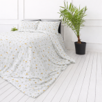 Voodipesu komplekt "Enigma". Mustriline voodipesu, 100x140 cm, 140x200 cm, 150x200 cm, 160x200 cm, 180x200 cm, 200x200 cm, 200x220 cm, 220x240 cm. Minimalistlik valge voodipesukomplekt hajali kollaste ja hallikate metslillede motiiviga.