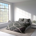 Voodipesu komplekt "Infiniel". Voodipesu komplektid 140x200, 140x200 cm, 160x200 cm, 200x200 cm, 200x220 cm, 220x240 cm. Elegantne tumehall voodipesukomplekt voodil, millel on stiilsed valged jooned, mis lisavad kujundusele sügavust ja mõõdet.