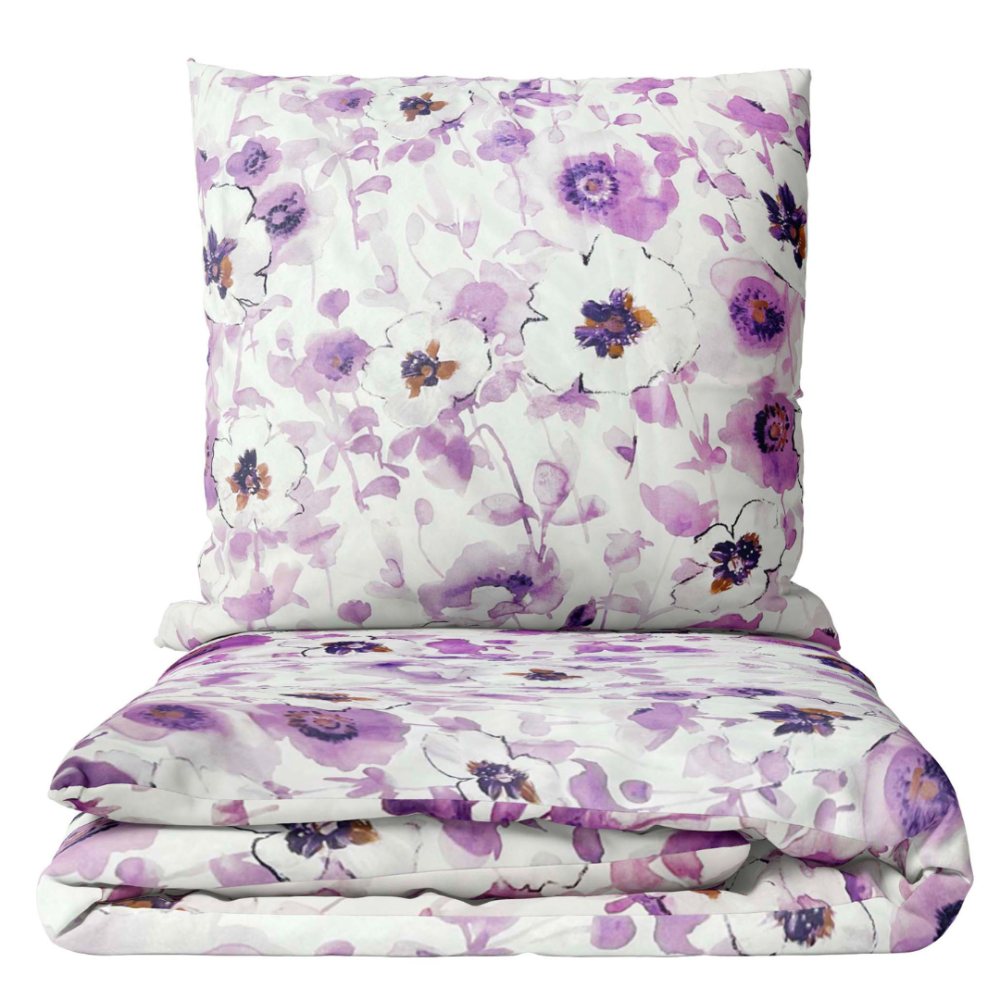 Voodipesu komplekt "Jasmine". Voodipesu komplektid 140x200, 140x200 cm, 200x200 cm, 200x220 cm, 220x240 cm. Lillad ja valged jasmiinililled rahulikul valgelisel taustal.