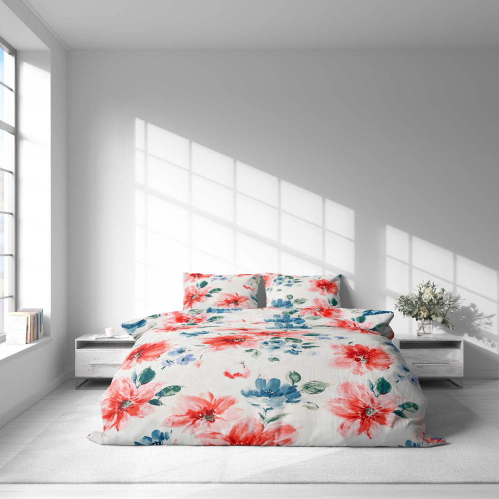 Voodipesu komplekt "Miraflores". Voodipesu komplektid 140x200, 140x200 cm, 160x200 cm, 200x200 cm, 200x220 cm, 220x240 cm. Akvarellstiilis kangamuster, millel on vabalt paigutatud erksad õied ja lehed.