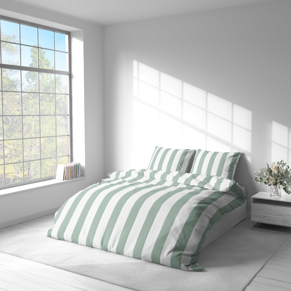 Voodipesu komplekt "Modern Line". Voodipesu komplektid 140x200, 140x200 cm, 200x200 cm, 200x220 cm. Elegantne valge voodipesu, mida kaunistavad rohelised ja valged triibud, mis annavad teie magamisruumile särava ja õhulise ilme.