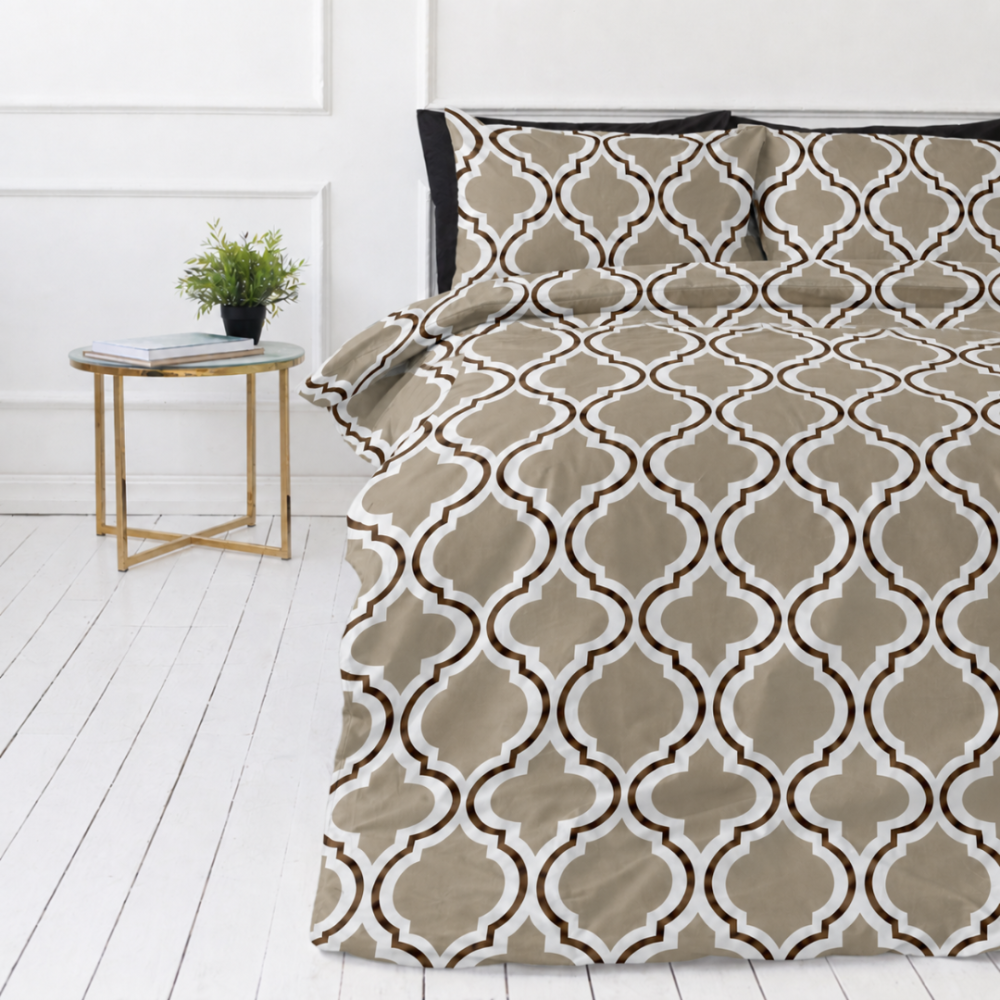 Voodipesukomplektid "Moroccan Beige". Beež voodipesu, 140x200 cm, 150x200 cm, 160x200 cm, 180x200 cm, 200x200 cm, 200x220 cm, 220x240 cm. Valge ja liivakarva voodipesukomplekt tumepruunide ornamentjoontega