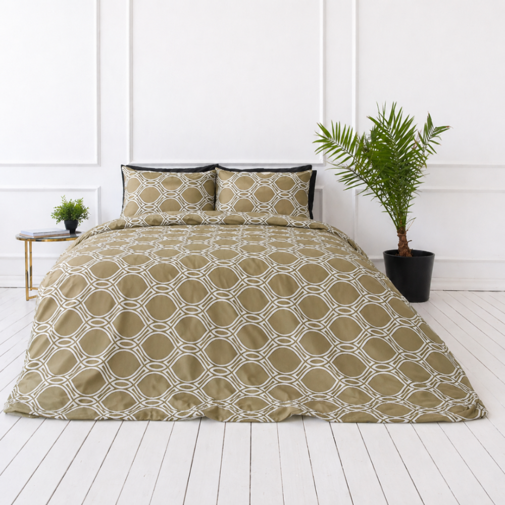Voodipesu komplekt "Olive Orbit". Roheline voodipesu, 140x200 cm, 150x200 cm, 160x200 cm, 180x200 cm, 200x200 cm, 200x220 cm, 220x240 cm. Rohekas voodipesu elegantse geomeetrilise mustriga Voodipesu komplekt "Olive Orbit". Roheline voodipesu, 140x200 cm, 150x200 cm, 160x200 cm, 180x200 cm, 200x200 cm, 200x220 cm, 220x240 cm. Rohekas voodipesu elegantse geomeetrilise mustriga