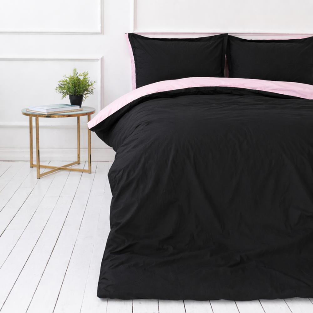 Voodipesu komplekt "Pink Panther". Roosa voodipesu, 140x200 cm, 150x200 cm, 160x200 cm, 180x200 cm, 200x200 cm, 200x220 cm, 220x240 cm. Kahepoolne voodipesukomplekt musta ja heleda roosa poolega.