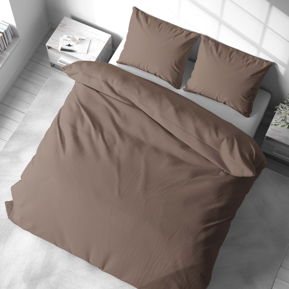 Voodipesu komplekt "Stucco". Puuvillane voodipesu, 140x200 cm, 200x200 cm, 200x220 cm. Klassikaline pruun värv koos elegantse kreemja tooniga täiendab suurepäraselt teie magamistoa sisekujundust, lisades ruumile soojust ja mugavust.