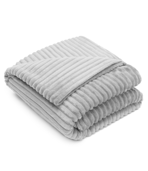 Pleed „Steel Tint fleece blanket“. Pleedid