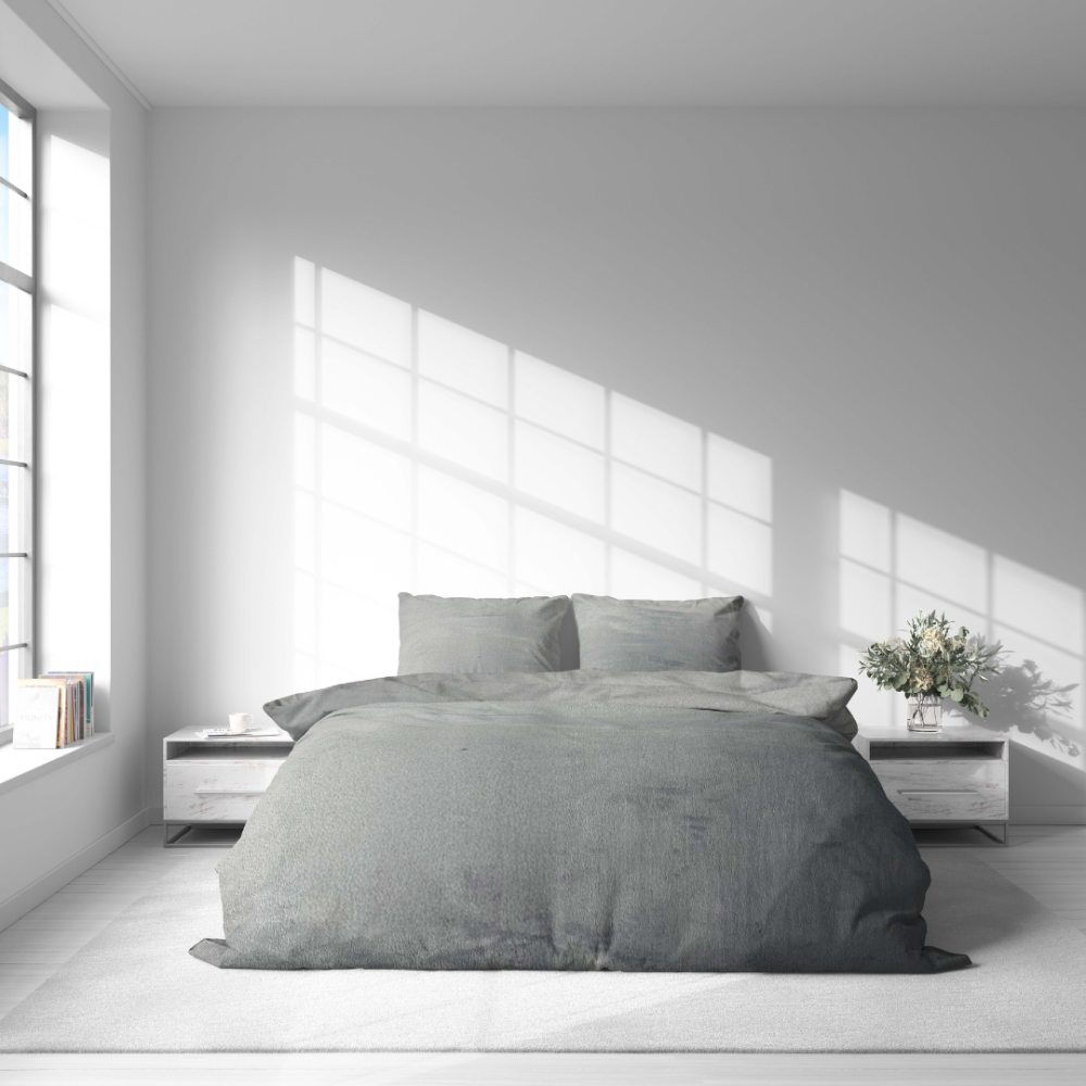 Plüüsvoodi komplekt "Minky Grey Solid". Voodipesu komplektid 200x220, 200x220 cm. Hall voodipesu ühevärvilises paletis, ideaalne minimalistlikule interjöörile.