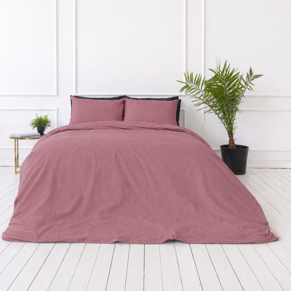 Premium satiinist voodipesukomplektid "Grape sateen". Voodipesu komplektid 150x200, 140x200 cm, 150x200 cm, 160x200 cm, 180x200 cm, 200x200 cm, 200x220 cm, 220x240 cm. Õrnroosa voodipesukomplekt hubasesse magamistoa interjööri Premium satiinist voodipesukomplektid "Grape sateen". Voodipesu komplektid 150x200, 140x200 cm, 150x200 cm, 160x200 cm, 180x200 cm, 200x200 cm, 200x220 cm, 220x240 cm. Õrnroosa voodipesukomplekt hubasesse magamistoa interjööri