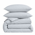 Premium satiinist voodipesu komplekt "Light Gray Stripe Satin“. Hall voodipesu, 140x200 cm, 200x200 cm. Helehall voodipesu komplekt peente triipudega. Premium satiinist voodipesu komplekt "Light Gray Stripe Satin“. Hall voodipesu, 140x200 cm, 200x200 cm. Helehall voodipesu komplekt peente triipudega.