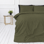 Premium satiinist voodipesu komplekt "Moss Green Stripe Sateen". Mako satiin voodipesu, 140x200 cm, 150x210 cm, 160x200 cm, 180x200 cm, 200x200 cm, 200x220 cm, 220x240 cm. Tumedam oliiviroheline triibuline voodipesukomplekt modernsesse interjööri