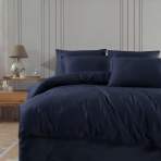 Premium satiinist voodipesu komplekt "Navy Blue". Satiinist voodipesu, 140x200 cm, 200x200 cm, 200x220 cm. Elegantne tumesinine voodipesu komplekt, andes teie magamistoale rafineeritud ja rahuliku aktsendi.