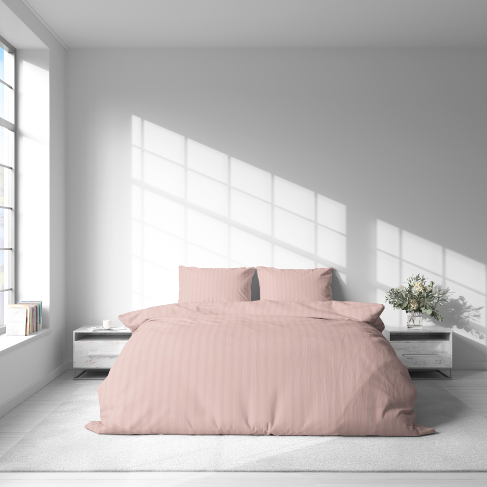 Premium satiinist voodipesu komplekt "Peachy Stripe Satin“. Satiinist voodipesu, 140x200 cm, 200x200 cm. Puuvillane voodipesu komplekt virsi värvi õhukeste triipudega.
