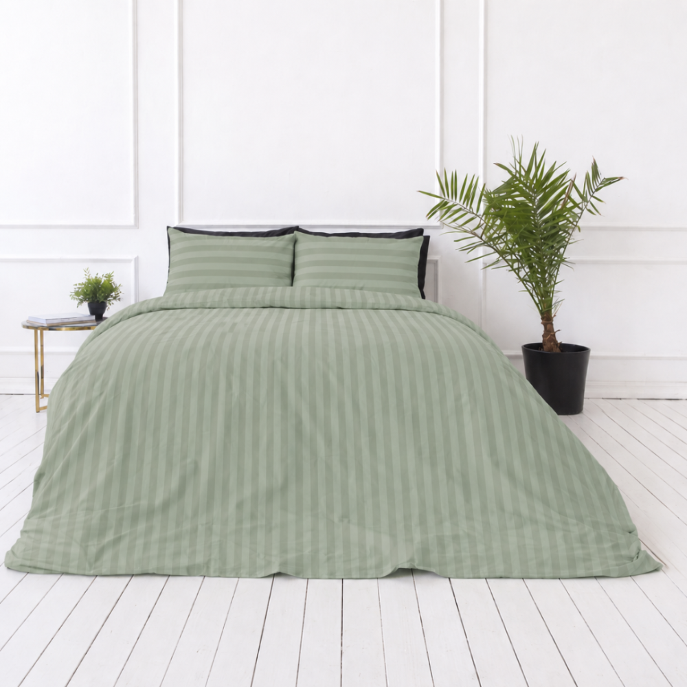 Premium satiinist voodipesu komplekt "Pistachio Stripe Sateen". Voodipesu komplektid 150x200, 140x200 cm, 150x200 cm, 160x200 cm, 180x200 cm, 200x200 cm, 200x220 cm, 220x240 cm. Roheline triibuline voodipesukomplekt peene tonaalse mustriga Premium satiinist voodipesu komplekt "Pistachio Stripe Sateen". Voodipesu komplektid 150x200, 140x200 cm, 150x200 cm, 160x200 cm, 180x200 cm, 200x200 cm, 200x220 cm, 220x240 cm. Roheline triibuline voodipesukomplekt peene tonaalse mustriga