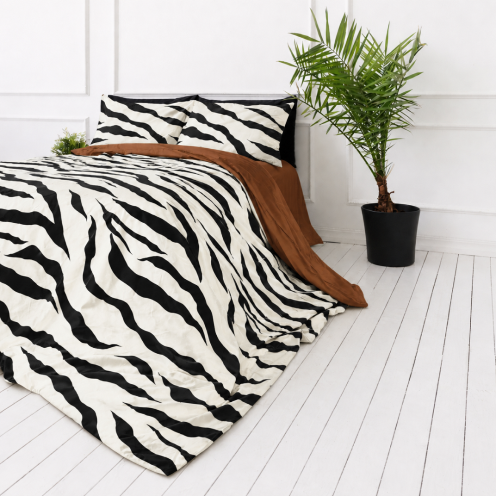 Satiinist voodipesukomplektid "Exotic Zebra". Valge voodipesu, 140x200 cm, 200x200 cm, 200x220 cm. Valge voodipesu silmapaistvate mustade sebratriipudega Satiinist voodipesukomplektid "Exotic Zebra". Valge voodipesu, 140x200 cm, 200x200 cm, 200x220 cm. Valge voodipesu silmapaistvate mustade sebratriipudega