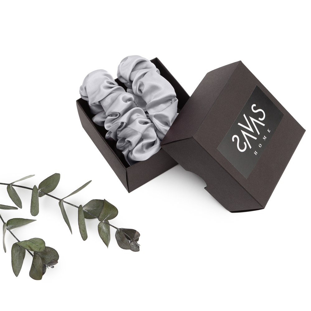 Siidist juuksekumm „Platinum“. Juuksekummid