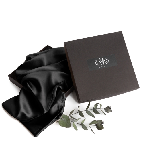 Siidist padjapüür "Obsidian Silk". Siidist padjapüürid