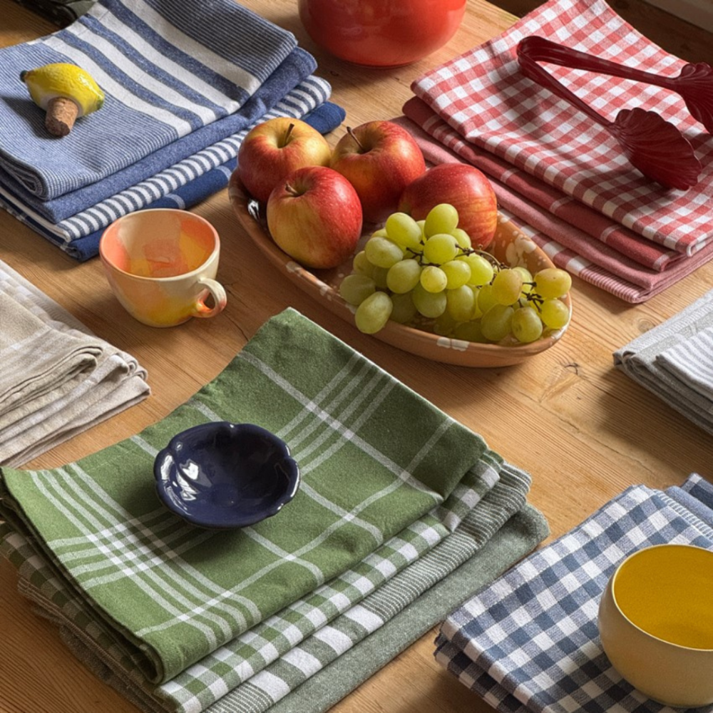 Köögirätikud „Herbal Kitchen Towel“. Köögirätikud. Salveiroheline köögirätik minimalistliku ühevärvilise disainiga Köögirätikud „Herbal Kitchen Towel“. Köögirätikud. Salveiroheline köögirätik minimalistliku ühevärvilise disainiga