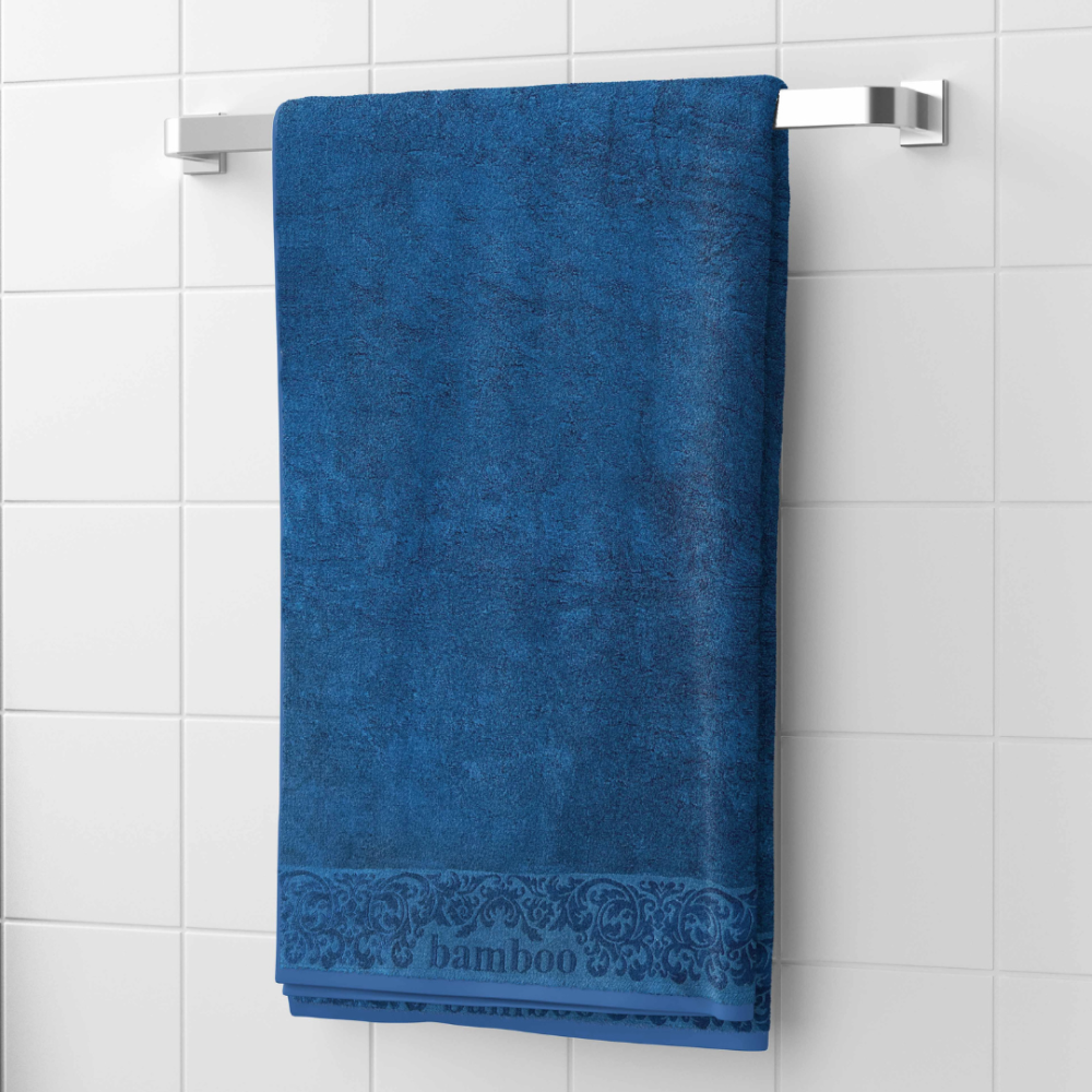 Vannitoa rätik „Bamboo Blue“. Rätikud, 70x140 cm. Tumesinine rätik, mis on valmistatud bambuse ja puuvilla segust ja sobib ideaalselt spaa-sarnaseks kogemuseks.
