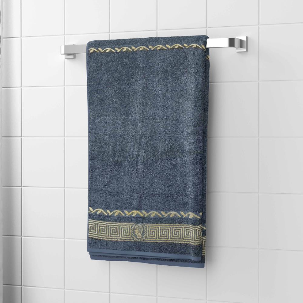 Vannitoa rätik „Grey olympian“. Rätikud, 50x100 cm, 70x140 cm. Elegantselt tumedate lilla värviga rätik, mis lisab ruumile soojust ja hubasust
