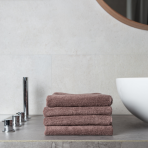 Vannitoa rätik „Light Brown towel“, 70x140 cm. Pruunikashall rätik minimalistliku ühevärvilise disainiga