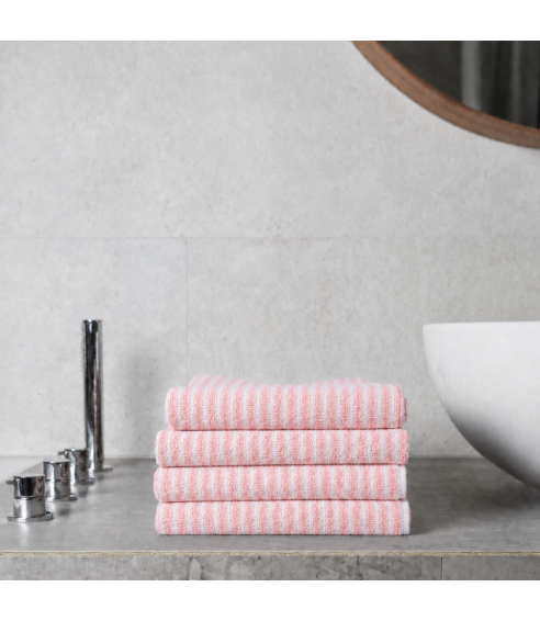 Vannitoa rätik „Pink Lines“