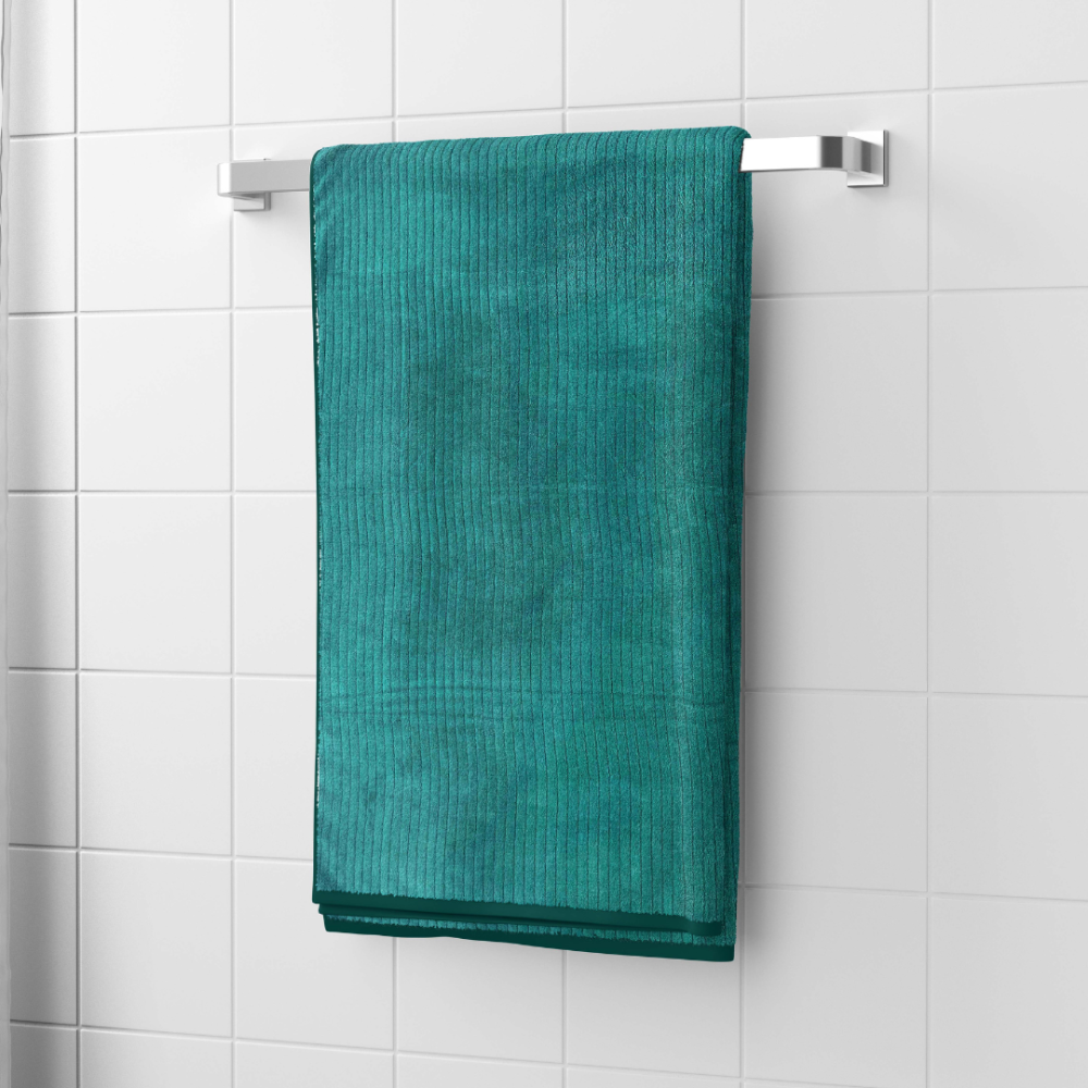 Vannitoa rätik „Pond Streaks“. Rätikud, 70x140 cm. Stiilne rohekas rätik, millel on triibude disain keerukuse jaoks.