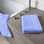 Vannitoa rätik „Royal Lilac towel“, 70x140 cm. Sinine vannirätik reljeefse pinna ja dekoratiivse äärisega. Vannitoa rätik „Royal Lilac towel“, 70x140 cm. Sinine vannirätik reljeefse pinna ja dekoratiivse äärisega.